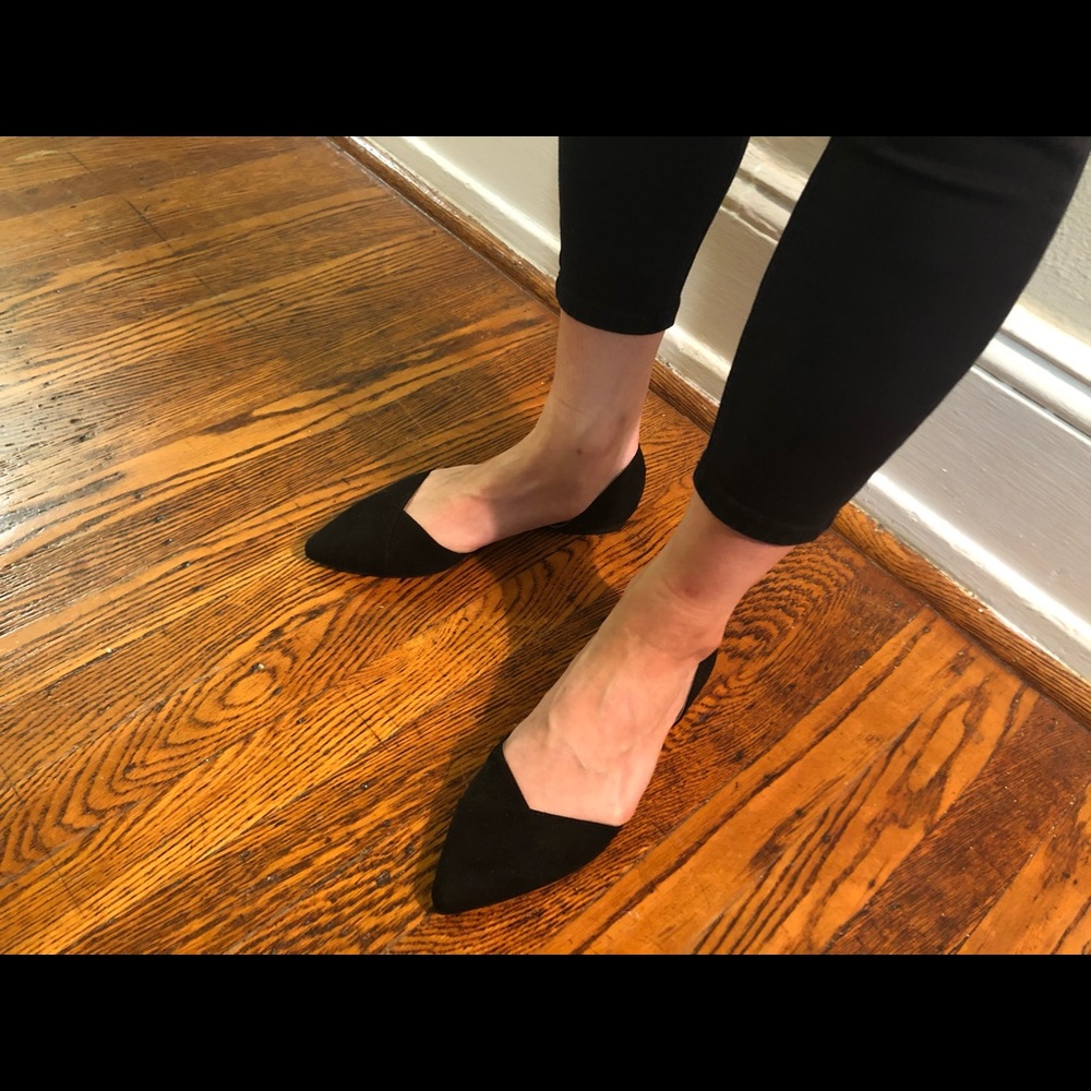 Chinese laundry black flats